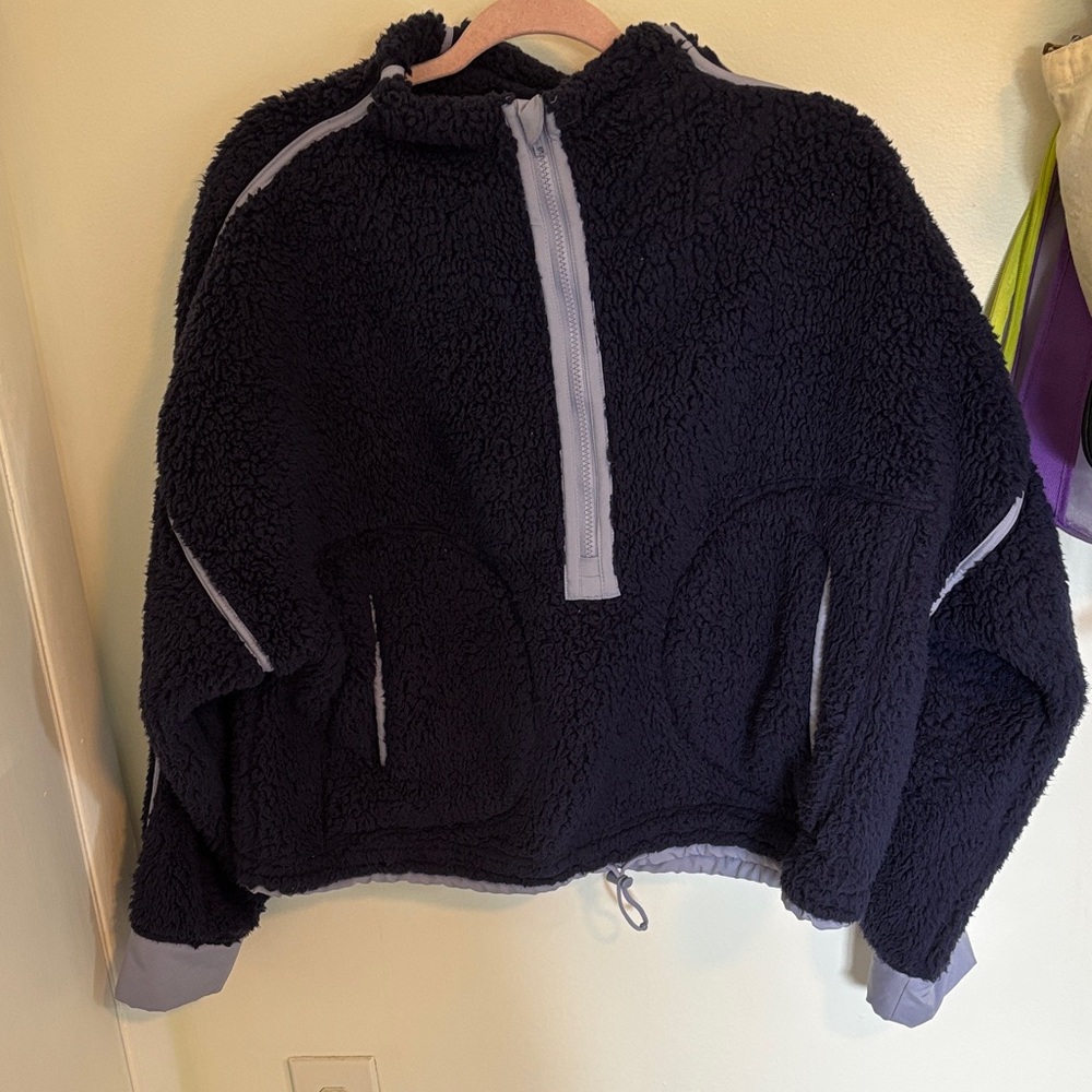SO Navy Fleece Puffer Jacket
